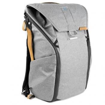 Peak Design Everyday Backpack 20L Hellgrau Foto-Rucksack für DSLR- und DSLM-Kameras
