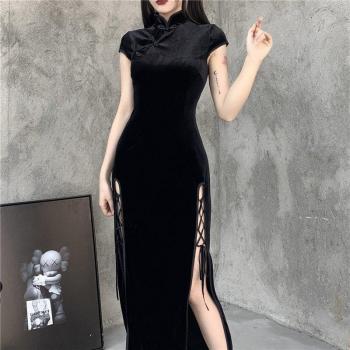 Women’s Vintage Cheongsam Dress with Side Splits