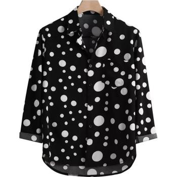 Camisa de manga larga para hombre con cuello vuelto
