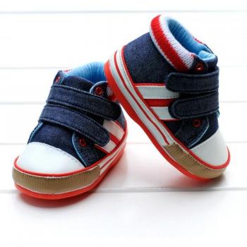 Winterwarmes Kinderschuh-Set – keine Unterhose, rutschfeste Gummisohle 8940B
