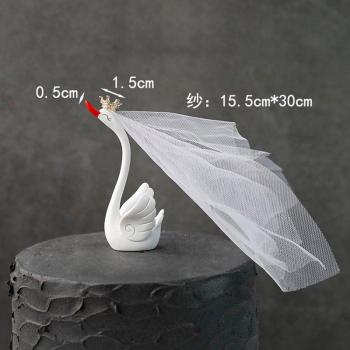 Swan Wedding Cake Decoration