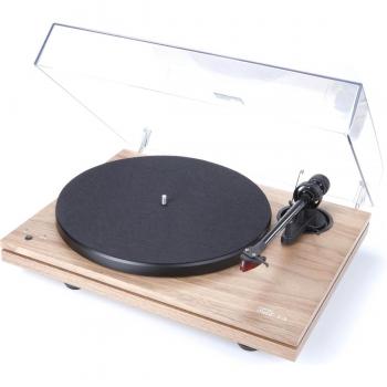 Music Hall MMF-3.3 SE Walnut Turntable