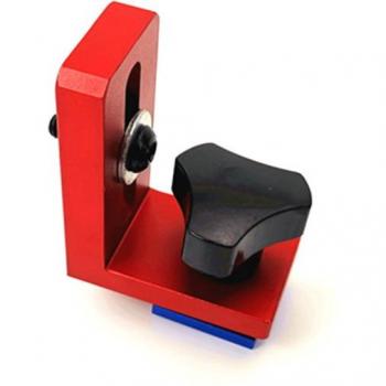 Valla de aluminio con altura de 75mm y soportes en T