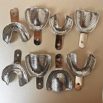 Set de 8 Bandejas de Impresión para Dentaduras Completas