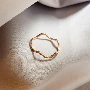Ladies' 316L Stainless Steel Simple Wave Ring
