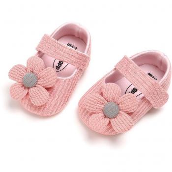Bébé Fleurissant