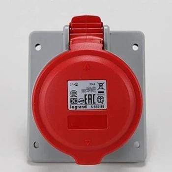Prise Carrée 32A 3P + TT Legrand 415V IP44
