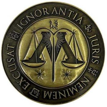 FaNaTtik THG-HP20 Harry Potter Limited Edition Ministry of Magic Med (US IMPORT)