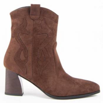 Botas Femininas Montevita Casca Marrom