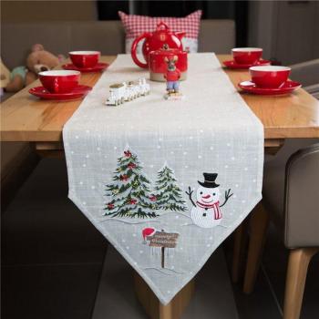 Home Decor Cartoon Embroidered Table Runner Set - Snowman Theme