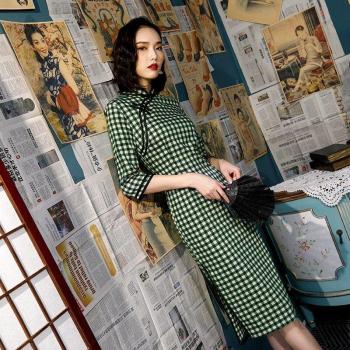 Elastisches Baumwoll-Cheongsam für Damen – Kurzarm, Plaid‑Design, Stehkragen – Plusgröße 3XL