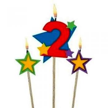 Pack de Velas de Cumpleaños 2 Estrellas 12.2x13.5 cm Liragram (3 piezas)