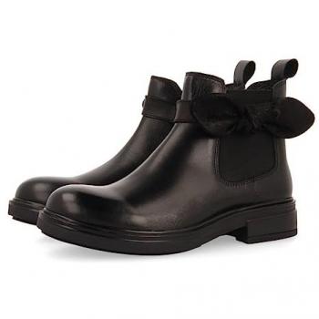 Botines de Piel para niño y niña con lazo Gioseppo