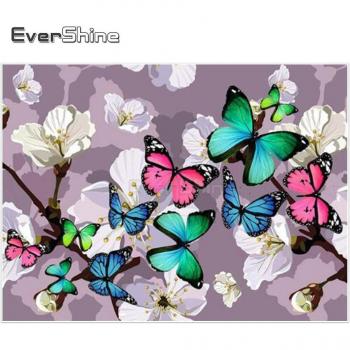 Funkelnde Tierwelt: Schmetterling 5D Diamantkunst