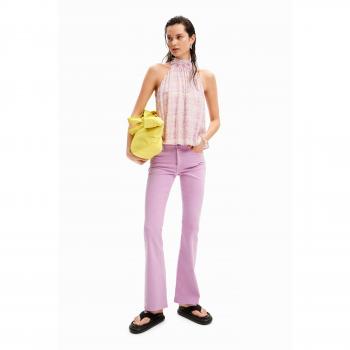 Jeans Flare Vermelho com Efeito Push-Up - 40