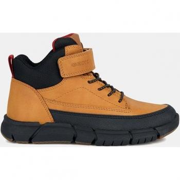Botas Geox muy ligeras color camel y negro sneakers Geox Respira con suela de membrana transpirable e impermeable