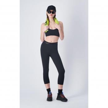 Elastische Capri-Leggings aus Stretchmaterial