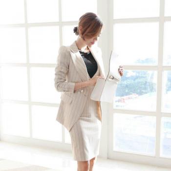 Tweedelige Dames Kantooroutfit met Blazer en Jurk