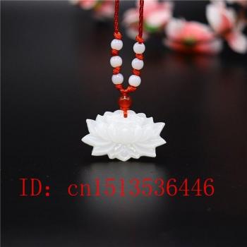 Colgante de Loto Jade: Joyería Natural