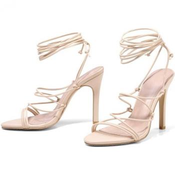 Sandales romaines à talons hauts pour femmes