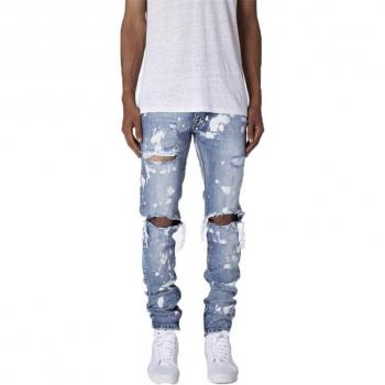 SnowWash Distressed Jeans