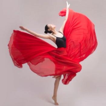 Vestido de Ballet Moderno con Falda Grande