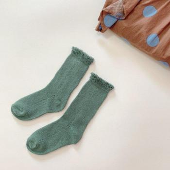 Medias de encaje para bebés