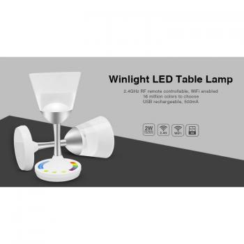 Stolna lampa LED w kształcie kieliszka do wina