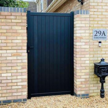 Devon Premium Metal Side Gate – Black