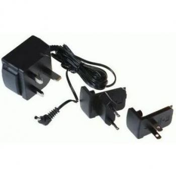 Brainboxes 4mm Power Adapter Schwarz