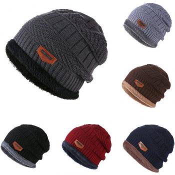 Men's Knitted Baseball Cap with Velvet Scarf - Winter Outdoor Set (2pcs)
