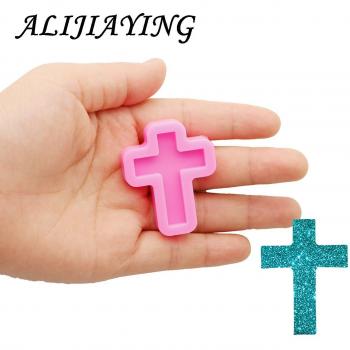 Shiny Cross-Shaped Silicone Mold Keychain for DIY Epoxy Resin