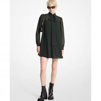 Corte Elegante con Vela de Cuello Michael Kors