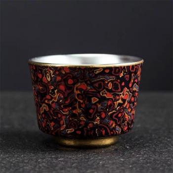 Tasse à eau en céramique or argent