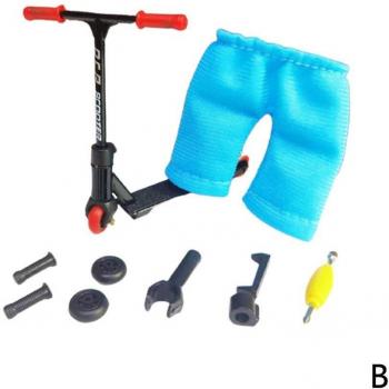 Mini Finger Scooter Activity Set
