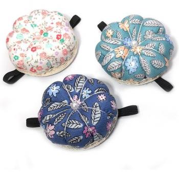 Wrist Pin Cushion Pumpkin for Sewing