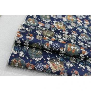 CF78 Jacquard Bordado Kimono Elegante