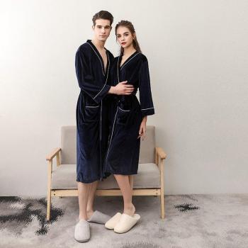 Longues robes fines pour couples