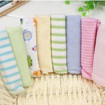 Paño Lleno de Cuadrados Pequeños 8 Pares
