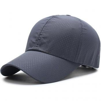 Casquette de golf compressible et essuyable
