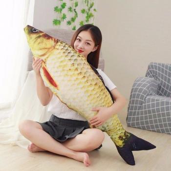 Almohada creativa de pescado
