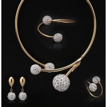 Fani i Dubai Nigerian Wedding Gold Jewelry Set