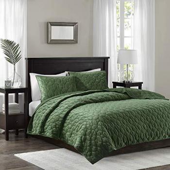 Harper Modern Velvet Bedspread Set - Hypoallergenic Green