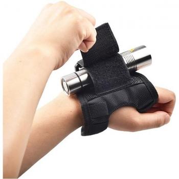 Gants de plongée avec fixation pour lampe LED