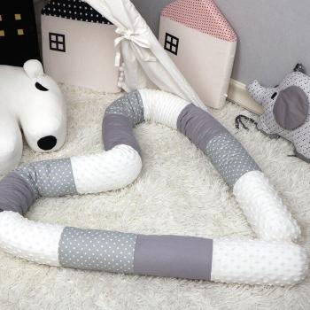 Cotton Snake Shaped Crib Bumper with Star Pattern