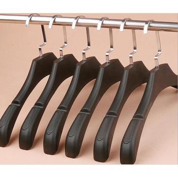 Deluxe Anti-Slip Black Plastic Hangers for Coats (Set of 8)