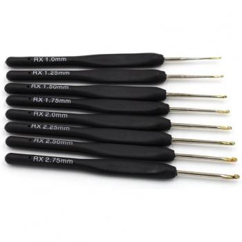 8Pcs Black Plastic Handle Knitting Needles and Crochet Hooks