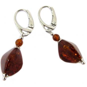 Cognac Glow: Lily's Brown Jewel Earrings