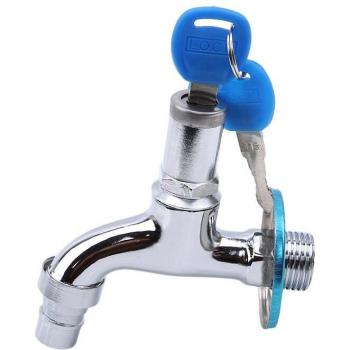 Robinet de lavage extérieur mobile à serrure
