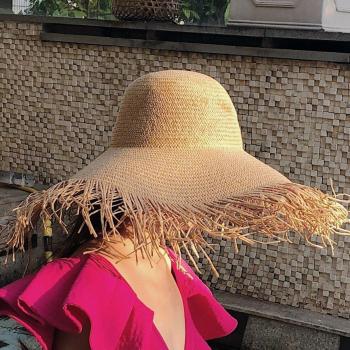 Breite Krempe Schwarz – Frauen-Strandhut mit UV-Schutz